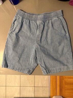 Uniqlo Light Blue short
